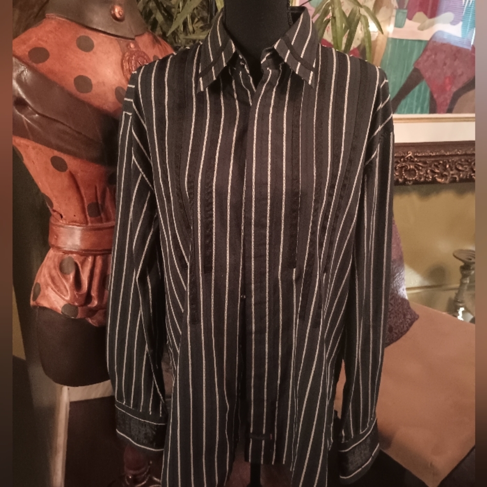 Fender black and white button down shirt
